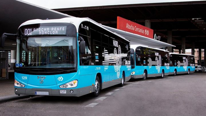 Almeida insiste en que los autobuses diésel de la EMT dejarán de circular por Madrid en 2023