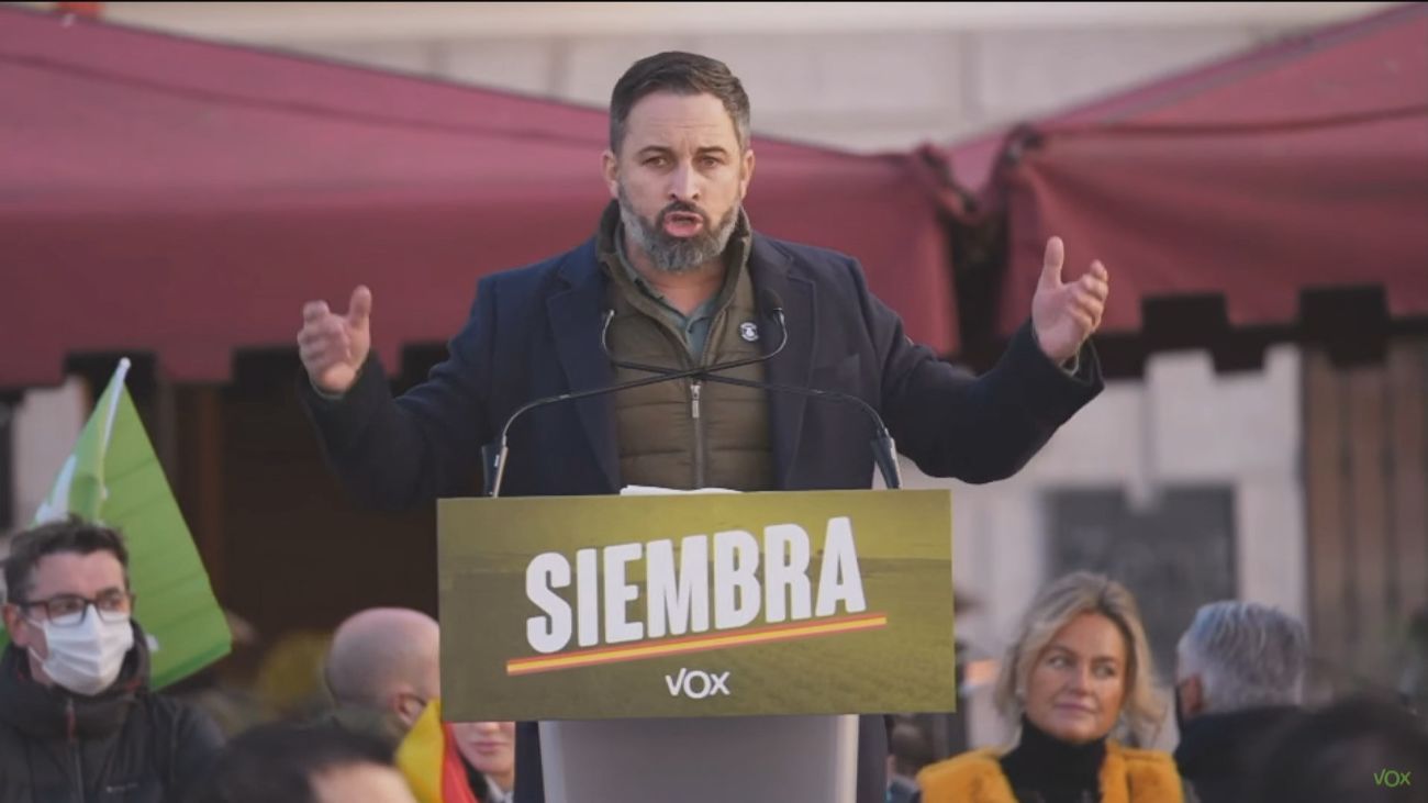 Abascal acusa al PP de ser "la cara B del socialismo"