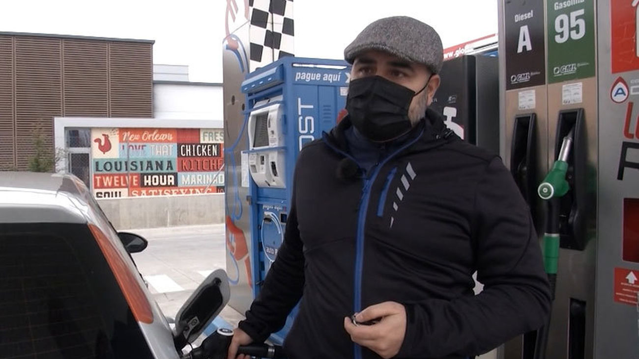 En qué se diferencia una gasolinera low cost y una normal