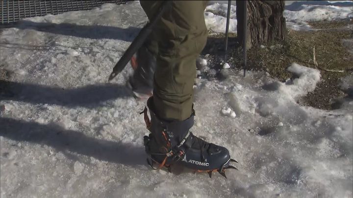 Consejos para hacer senderismo en invierno y sortear el peligro de las placas de hielo