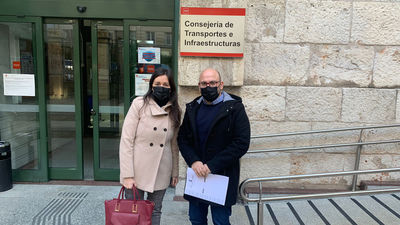 Manzanares y Soto vuelven a pedir una solución a las peligrosas paradas de autobús de la M-862