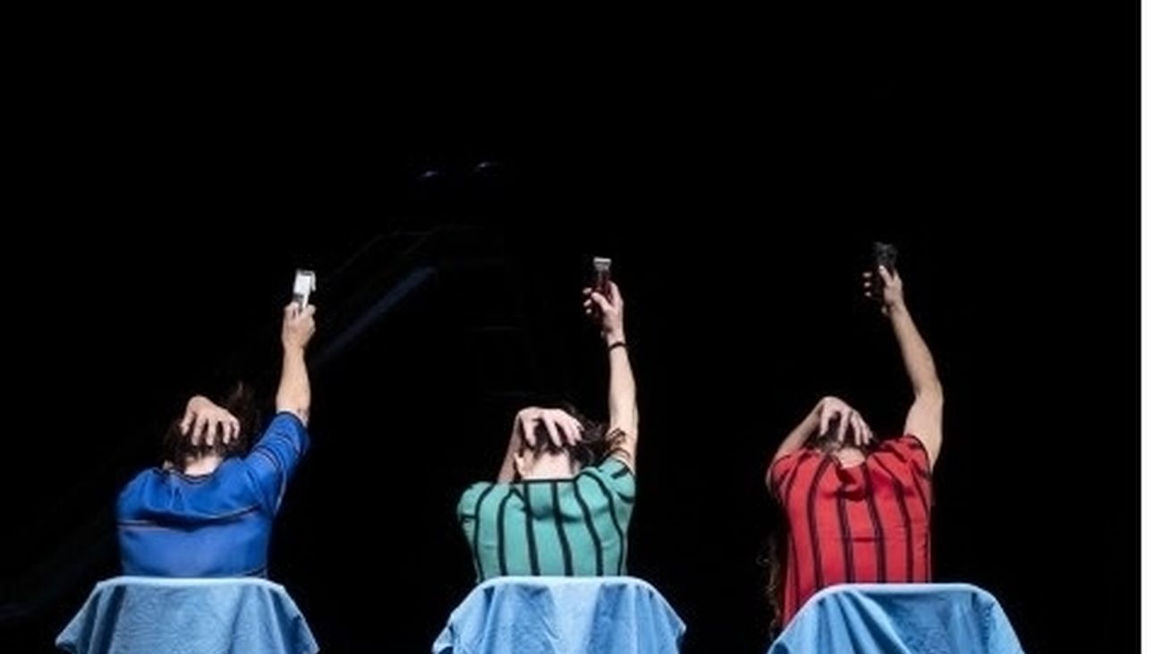 'Convertiste mi luto en danza',  un homenaje a los que lucharon contra el cáncer terminal, en el Fernán Gómez