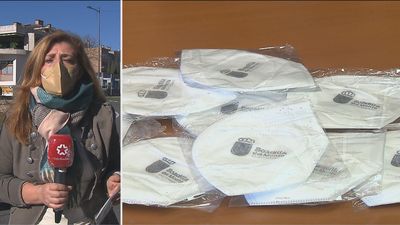 Reparto masivo de mascarillas en Madrid para frenar los contagios de la Covid