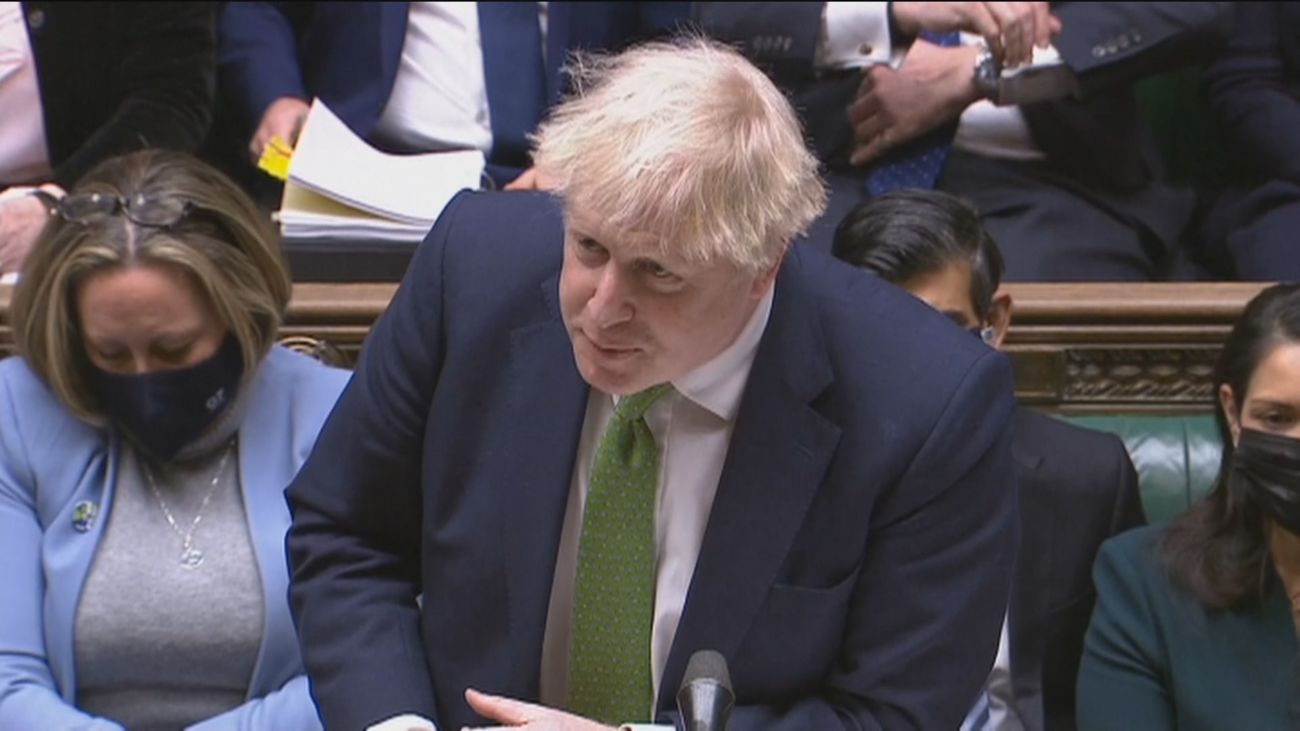 Boris Johnson rechaza dimitir por las fiestas durante la pandemia