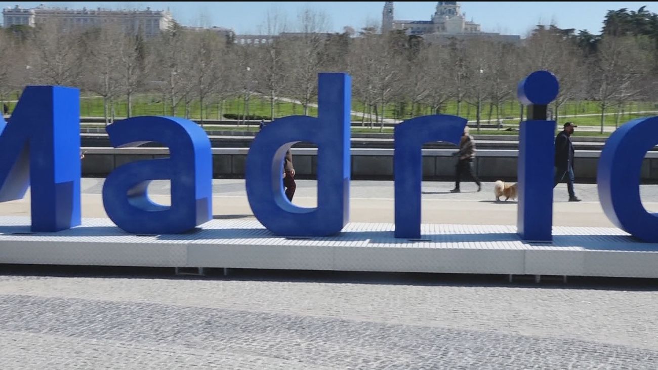 Madrid lanza un concurso internacional para buscar una "nueva identidad visual" de la ciudad