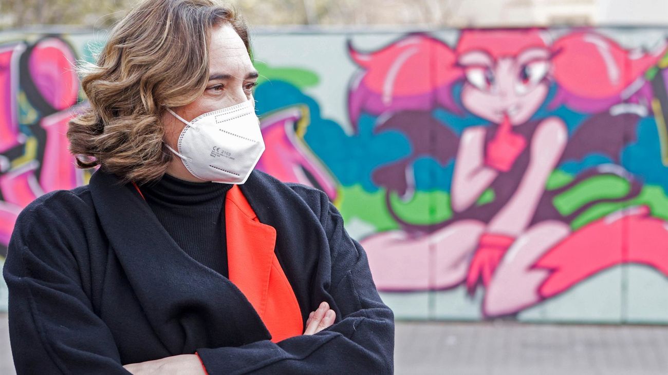 Ada Colau descarta dimitir tras ser citada como investigada por subvenciones a organizaciones afines