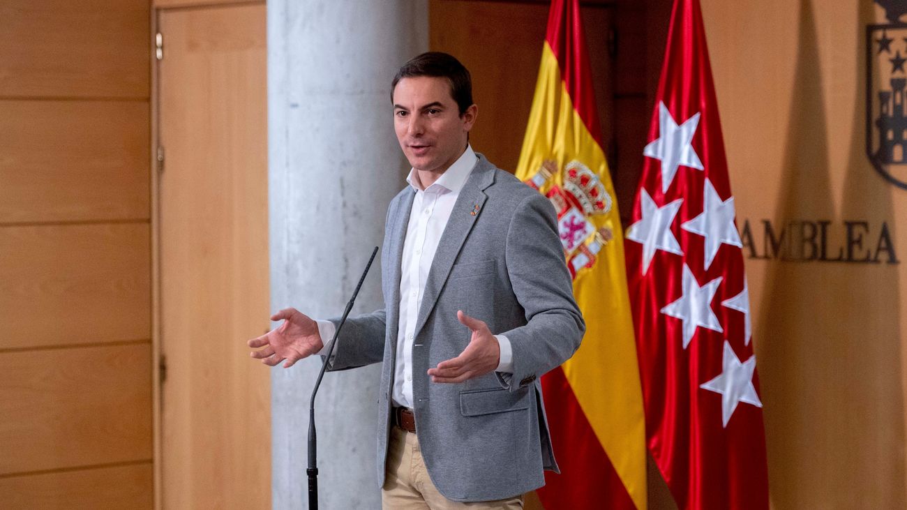 Lobato reclama a Ayuso "unidad, respeto institucional y sensatez"