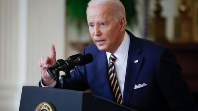 Biden advierte a Putin que "si Rusia invade Ucrania pagará por ello"