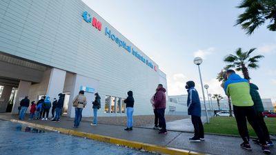 Los empresarios piden cuarentenas más cortas ante los "estragos" de ómicrom