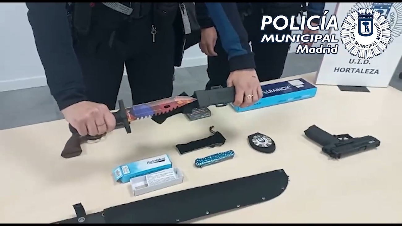 Intervienen armas blancas y una pistola simulada a varios menores tras una reyerta en Sanchinarro