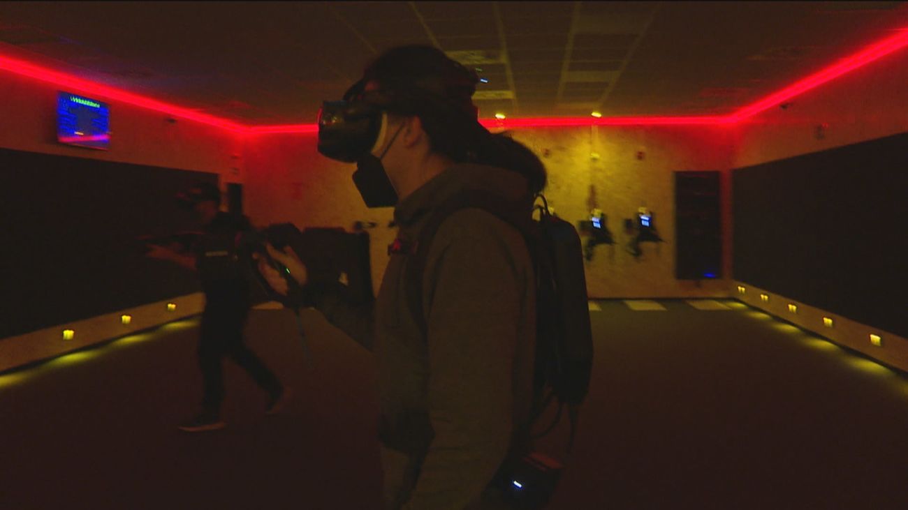 El antiguo cine Novedades de Azca se convierte en un espacio para la diversión virtual