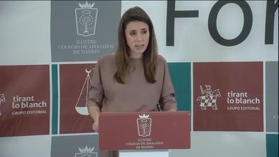 La ministra Montero tacha a la Justicia de patriarcal y dice que quiere construir un sistema judicial feminista