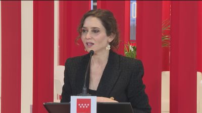 Ayuso pide a Sánchez que  informe a Casado sobre la posición de España en el conflicto entre Rusia y Ucrania