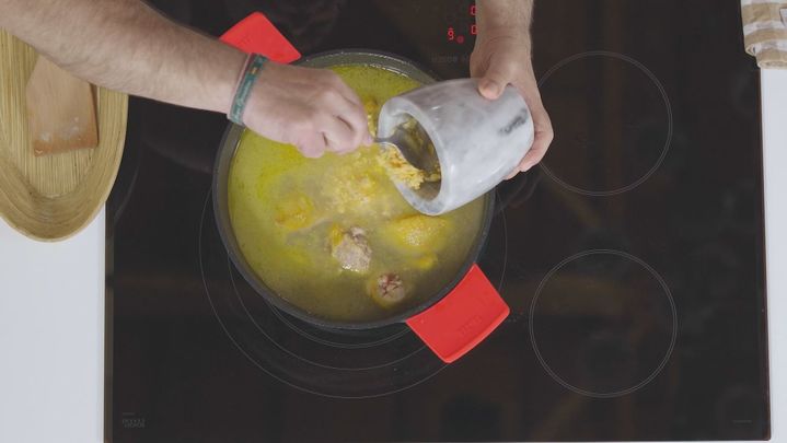 Receta de gallina en pepitoria