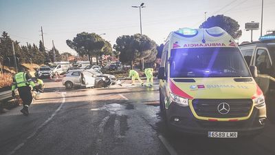 Tres jóvenes heridos en un accidente en la A-6 a la altura de Las Rozas