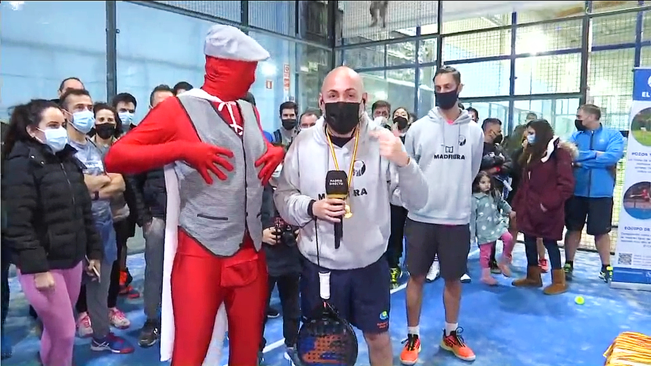 Competición de pádel reivindicativa: El Cañaveral pide más servicios e infraestructuras