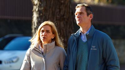 La Infanta Cristina y Urdangarin deciden "de común acuerdo, interrumpir su relación matrimonial"