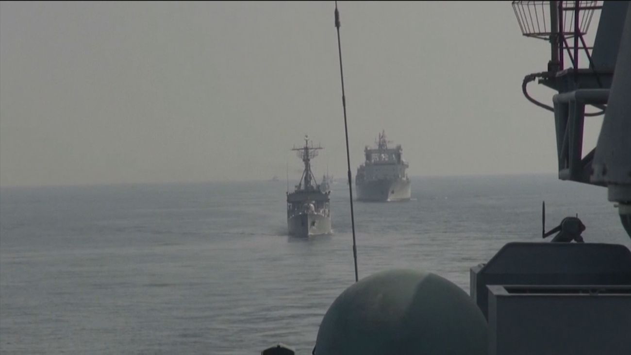 La OTAN envía más buques y aviones hacia Ucrania y el Kremlin advierte que responderá de forma proporcional