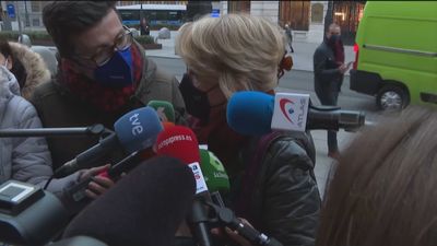 Aguirre: "Los estados no cuentan con España porque Sánchez gobierna con comunistas"