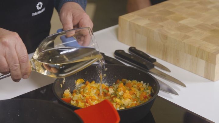 Receta de marmitako de salmón