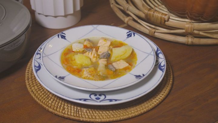 Receta de marmitako de salmón