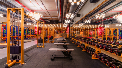 Sergio Ramos ofrece una masterclass de entrenamiento a unos pocos elegidos en su nuevo gimnasio