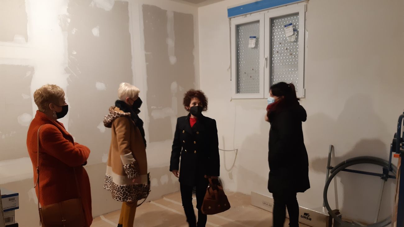 Visita a la futura sede de la Asociación de Enfermos de Prader-Willi, en Leganés