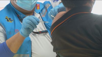 En Madrid caen los contagios, hospitalizaciones y defunciones por Covid este viernes