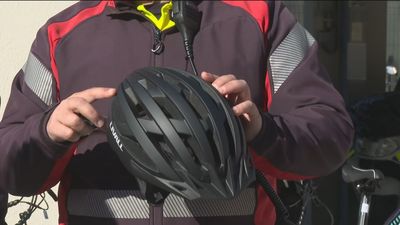 Cascos inteligentes para prevenir accidentes de los agentes de Movilidad