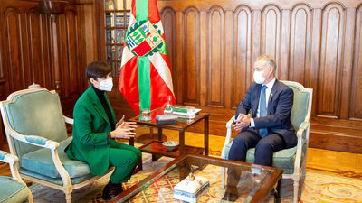 Gobierno y sindicatos apuran la búsqueda de votos para convalidar la reforma laboral