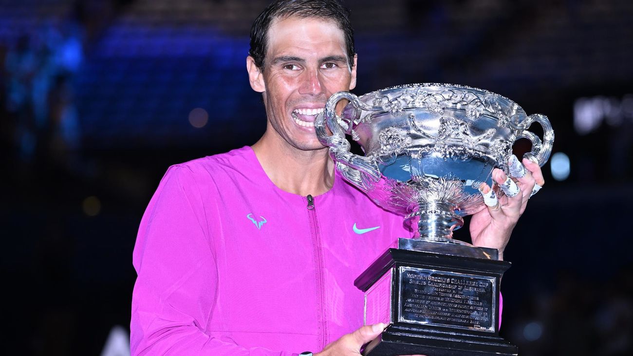 La Casa Real, Sánchez, Ayuso o Almeida felicitan a Rafa Nadal por su victoria