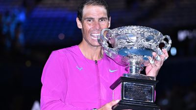 La Casa Real, Sánchez, Ayuso o Almeida felicitan a Rafa Nadal por su victoria