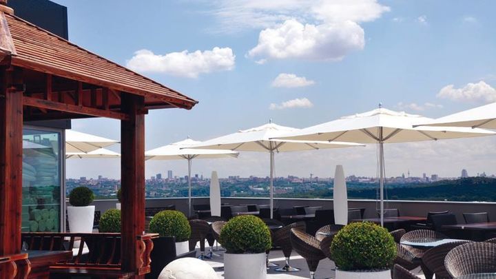 Terraza de Zenith, en el Centro Comercial Zielo, Pozuelo de Alarcón / Centro comercial Zielo