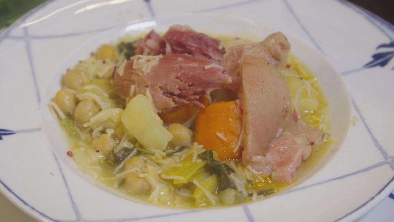 Hasta la cocina: Codillo con berzas