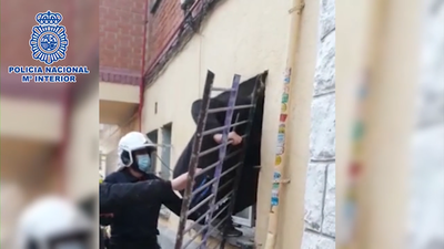 Desmantelado un importante punto de venta de droga en Vallecas regentado por el clan de 'Los Gordos'