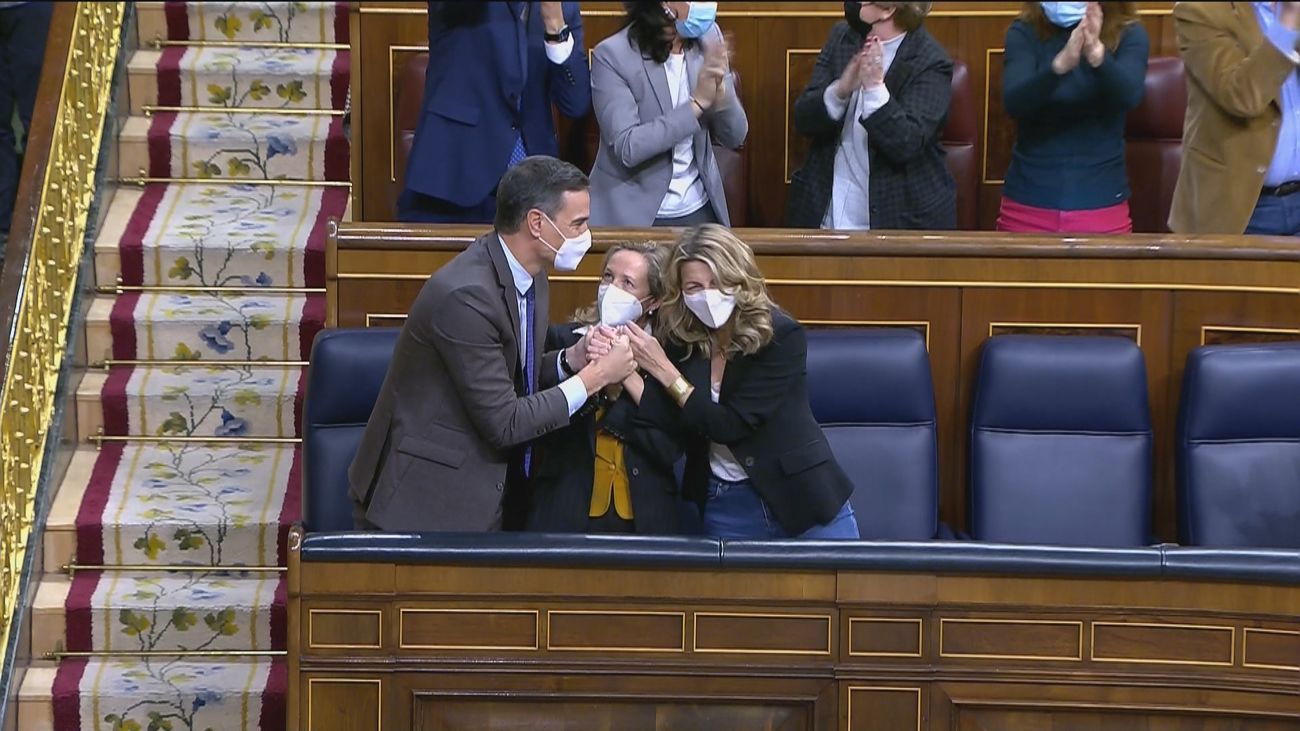 El Gobierno se cuestiona su estrategia: geometría variable o bloque 'Frankenstein'