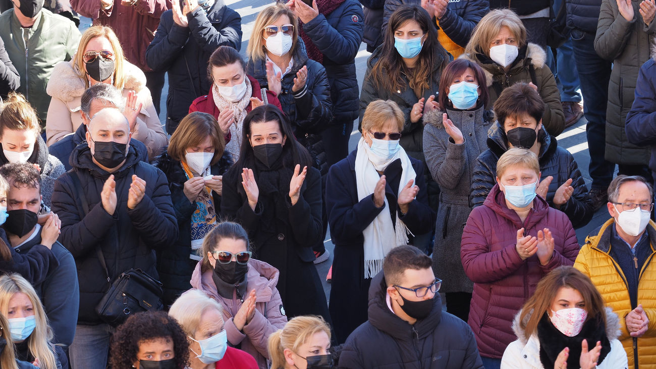 El padre de Esther agradece el apoyo y pide "intimidad" para "llorar a solas" la muerte de su hija