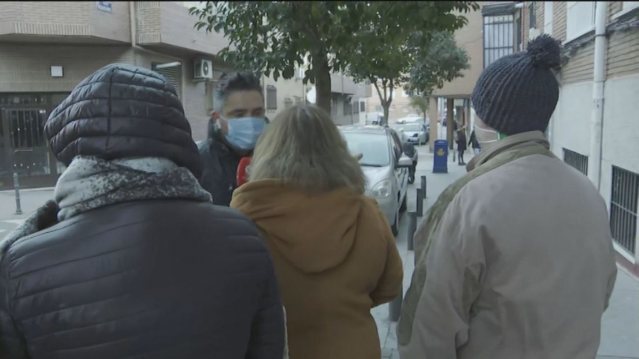 “Una auténtica pesadilla”, así es la vida de unos vecinos de Villaverde junto a un narcopiso