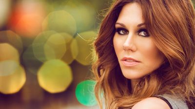 Tamara vuelve a Madrid para celebrar '20 años de amor'