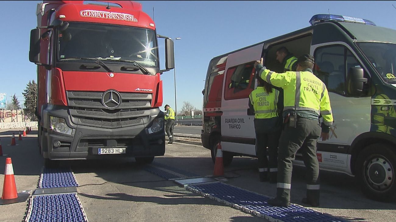 Aumenta el control de camiones y autobuses, implicados en el 15 % de accidentes