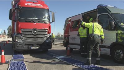 Aumenta el control de camiones y autobuses, implicados en el 15 % de accidentes