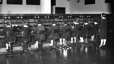 Estos son algunos de los oficios de mujeres de Madrid desparecidos