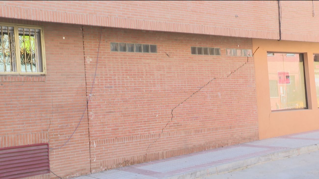 Los 35 vecinos realojados en apartahoteles por las grietas del Metro serán reubicados en viviendas de alquiler