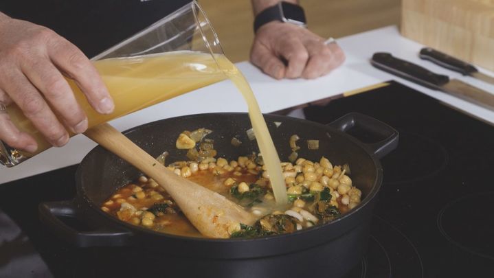 Receta de potaje de Valdemorillo