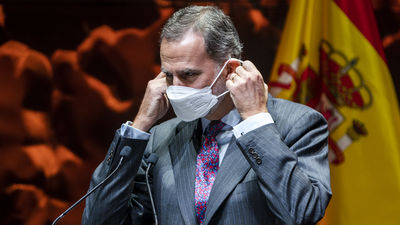 El rey Felipe VI da positivo por Covid