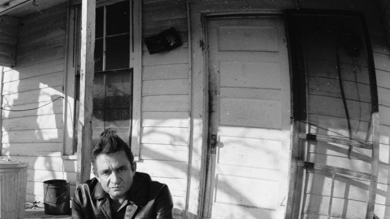 Vientos del sur 2X16 “En el porche”