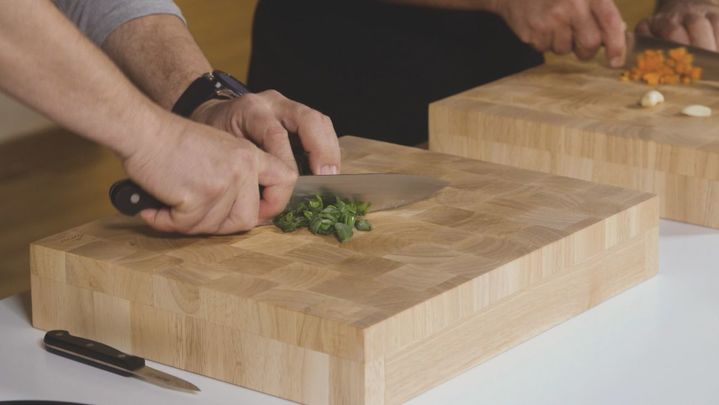 Receta de fabes con almejas y langostinos