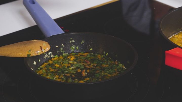 Receta de fabes con almejas y langostinos