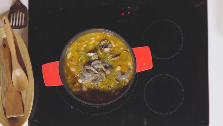 Receta de fabes con almejas y langostinos