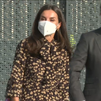 La reina Letizia confirma que el rey Felipe VI, aislado por covid, se encuentra "bien"